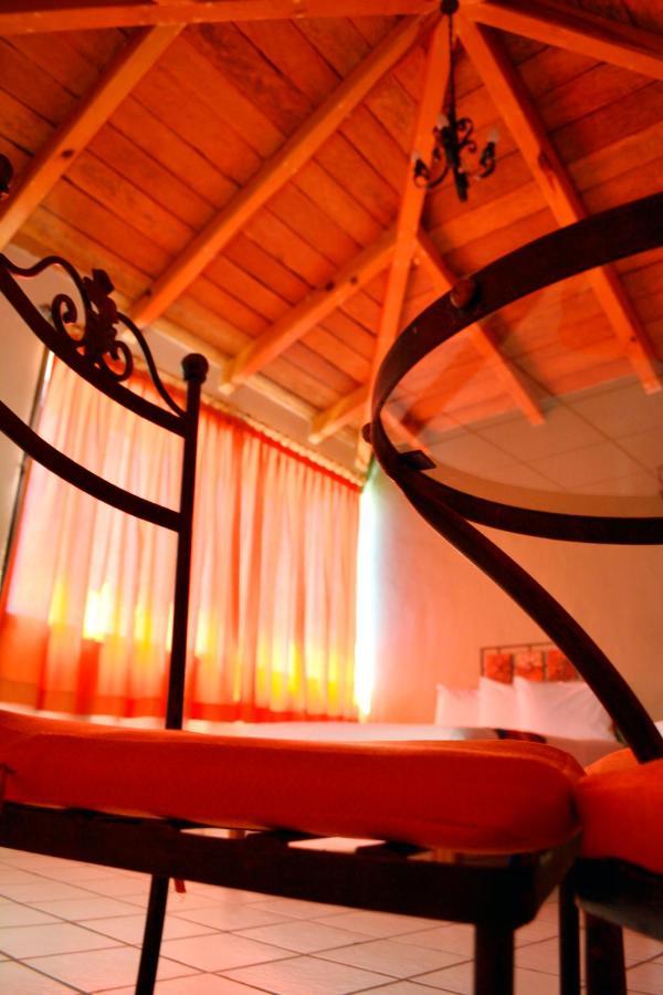 Hotel Aldama Colima Kültér fotó